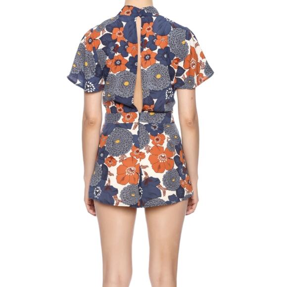 Illa Illa Floral Print Romper Size S - Picture 2 of 7
